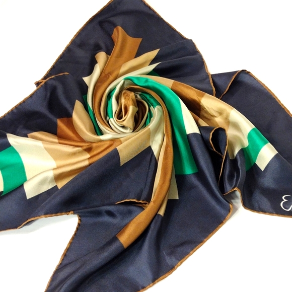 Echo Silk Scarf Vintage Geometric Pattern Large 31" square - Picture 8 of 9